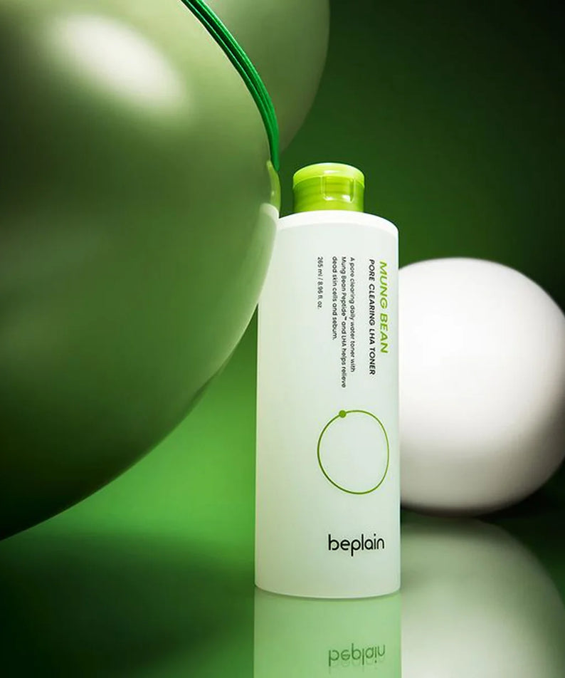 BEPLAIN Green Bean Pore Clearing LHA Toner 265ml beplain, bouteille verte, bulles vertes et fond dégradé vert.