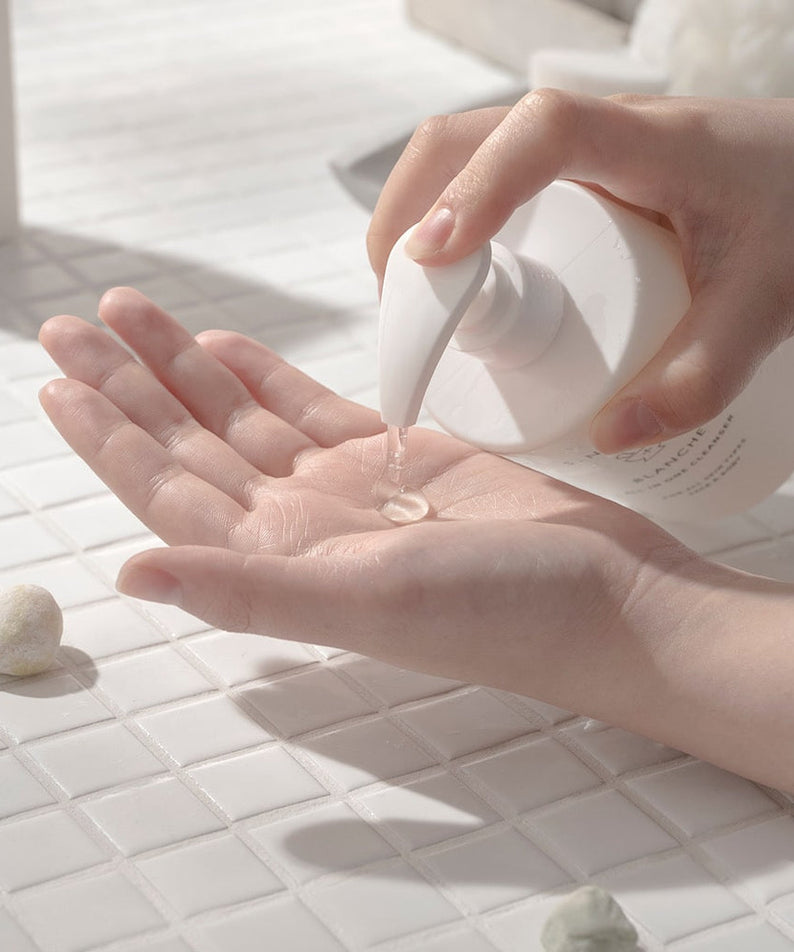 S.NATURE Blanche Cleanser 260ml