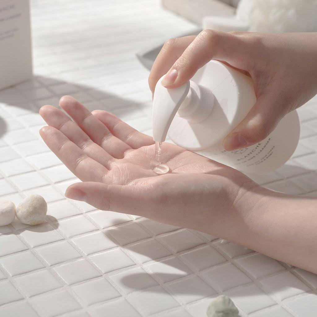 S.NATURE Blanche Cleanser 260ml