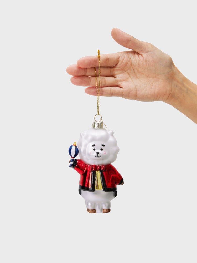[Family Sale] BT21 VONDELS RJ ORNARMENT, porte-clés officiel RJ alpaga, main le tient sur fond clair LINE FRIENDS