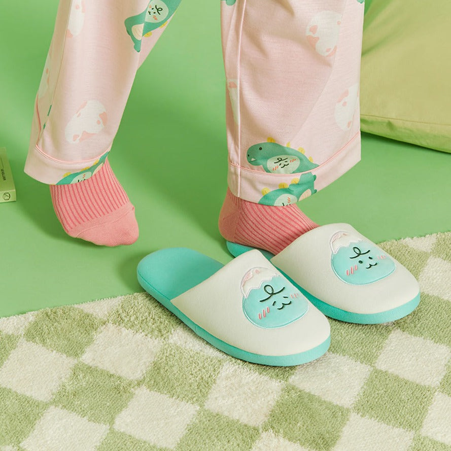 KAKAO FRIENDS Slippers - Egg Jordy 255ml on sales on our Website !