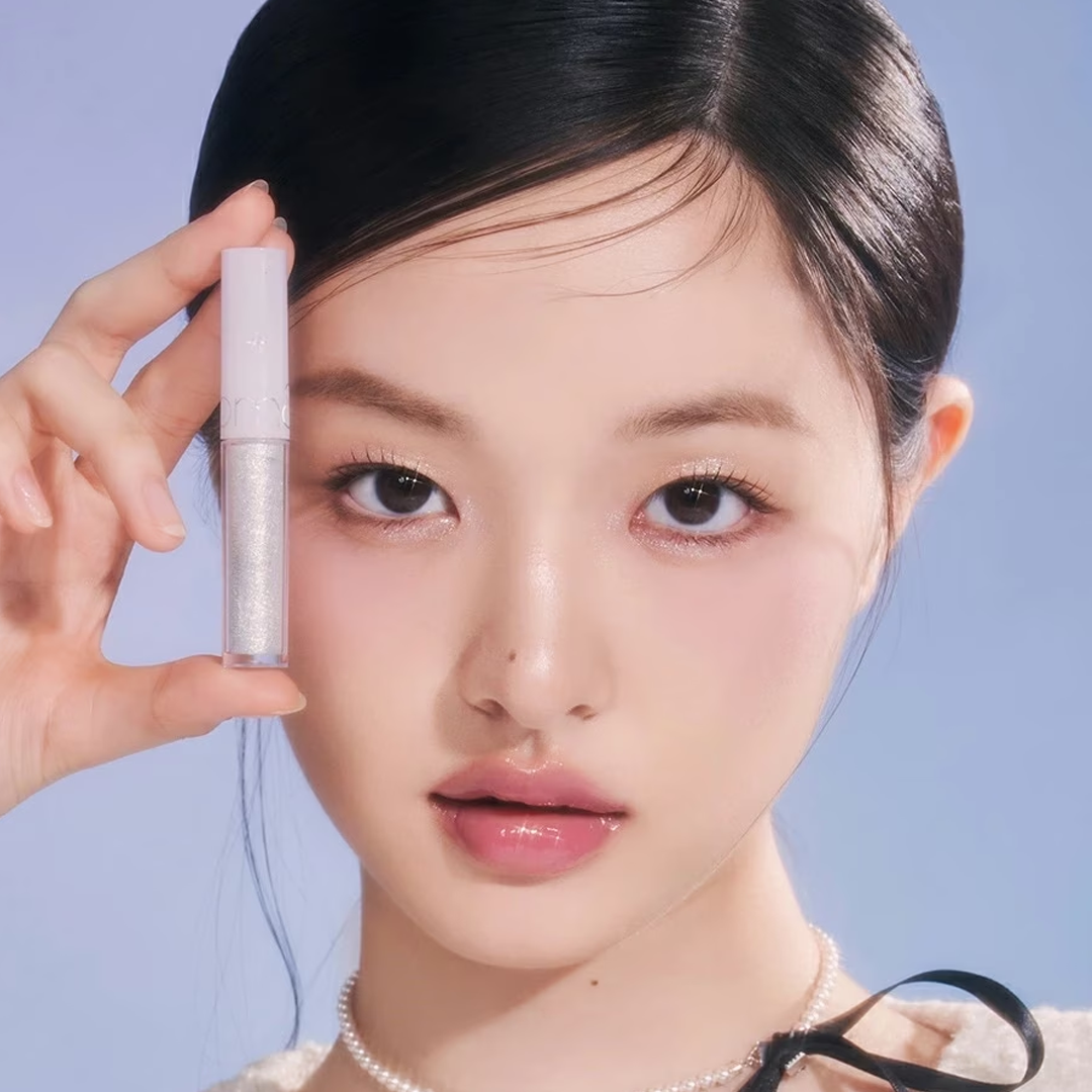 ROMAND The Universe Liquid Glitter