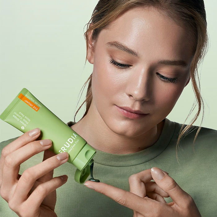 FRUDIA Green Grape Pore Control Nose Pack 60g