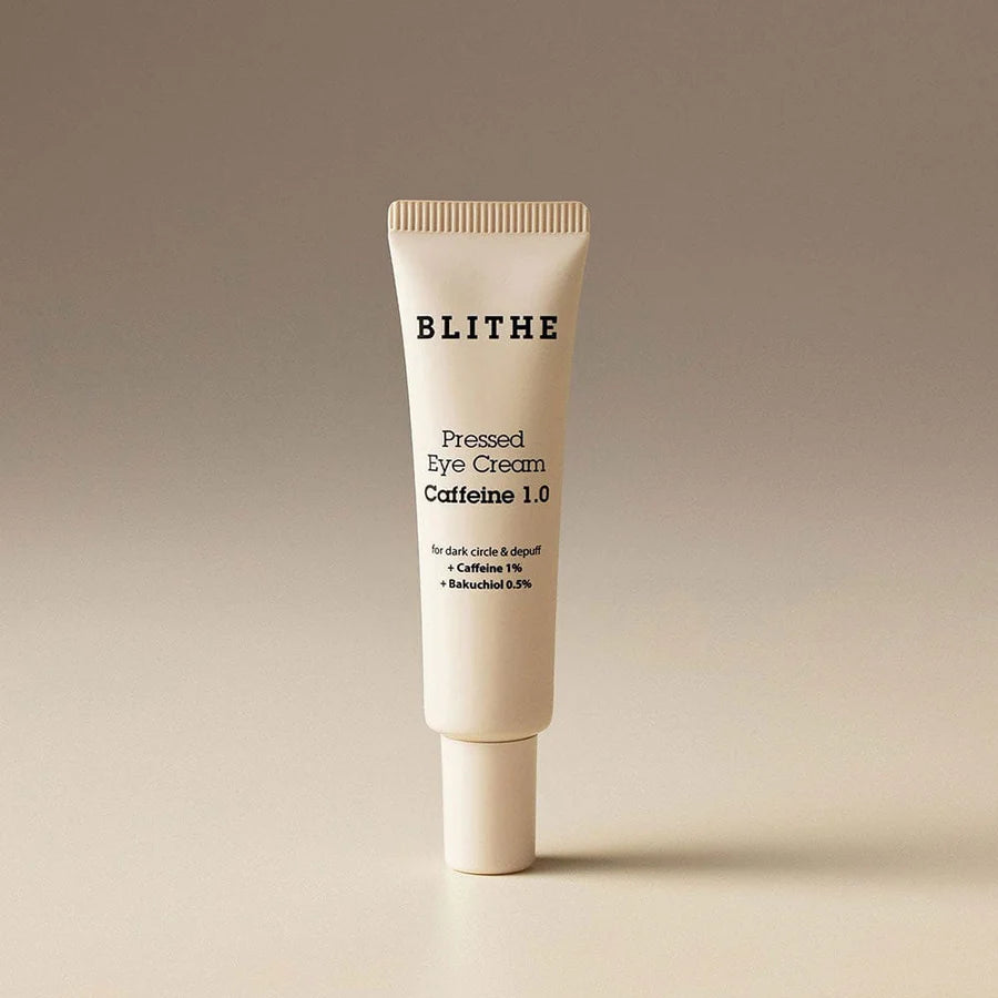 BLITHE Pressed Eye Cream 20ml : tube crème contour des yeux BLITHE sur fond beige, visuel produit en studio.