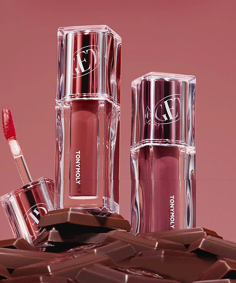 TONY MOLY Get It Tint Waterful Butter, rouge à lèvres hydratant de la marque TONY MOLY sur fond rose, packaging brillant