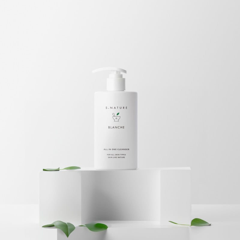 S.NATURE Blanche Cleanser 260ml