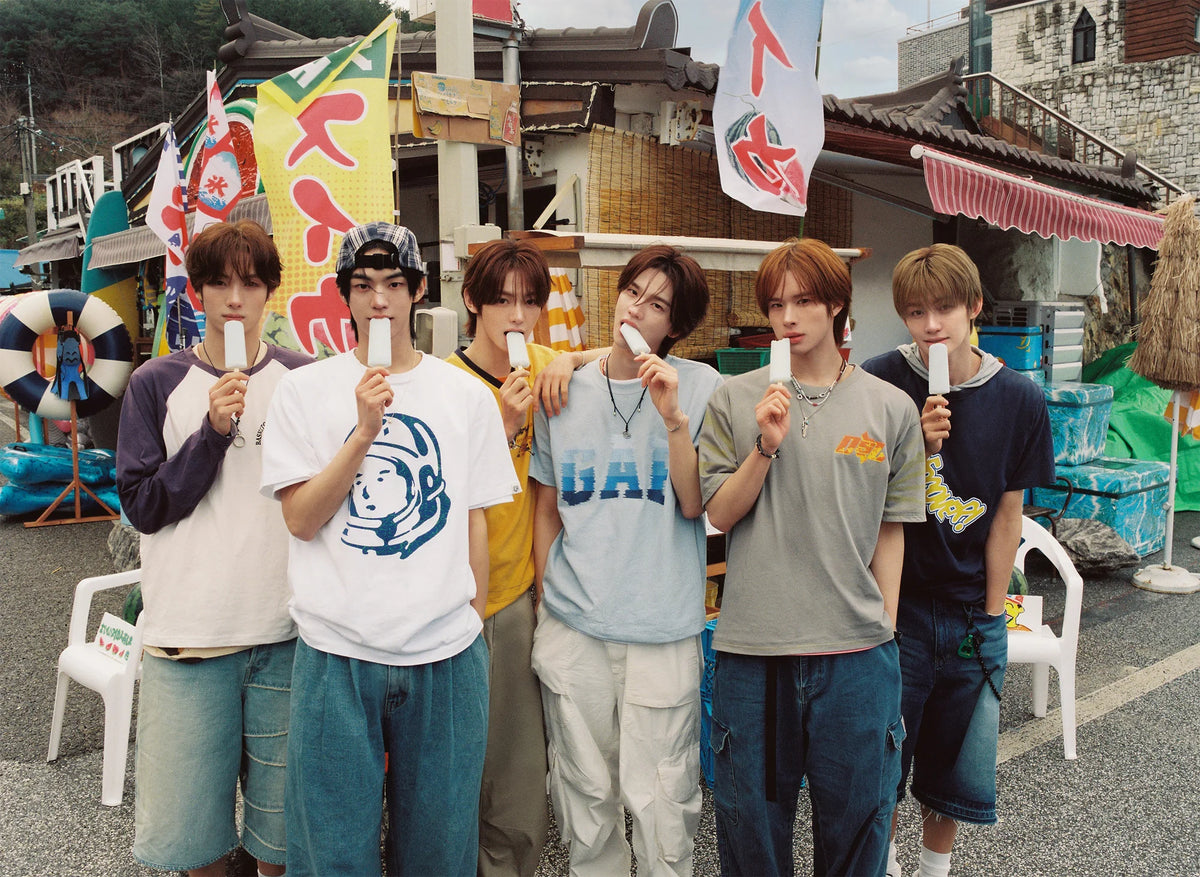 TWS : Shinyu, Dohoon, Youngjae, Hanjin, Jihoon et Kyungmin