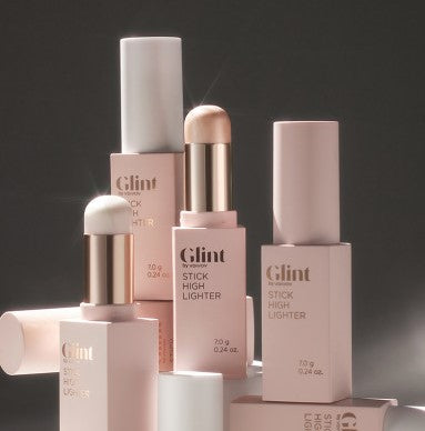 GLINT Stick Highlighter on sales on our Website !